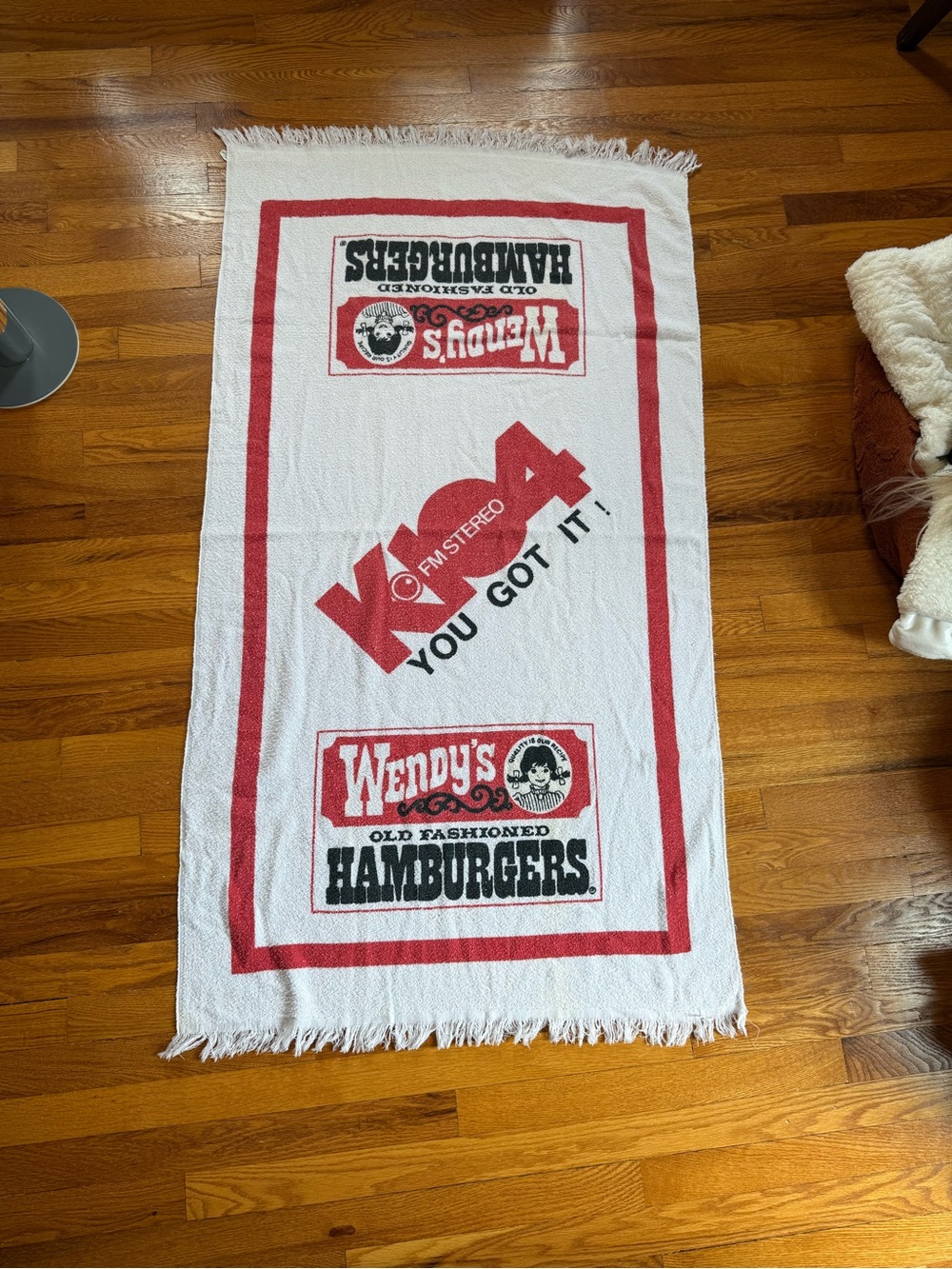 Vintage 80s Wendy’s Fast Food Towel, Beach Bath Doughboys Podcast Frosty (30x54)